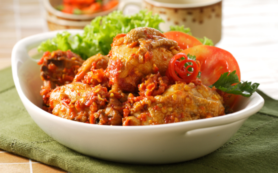 Kuliner Nusantara Manado Ayam Rica-Rica