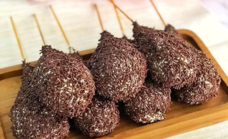 Donat Paha Ayam Dengan Rasa Unik